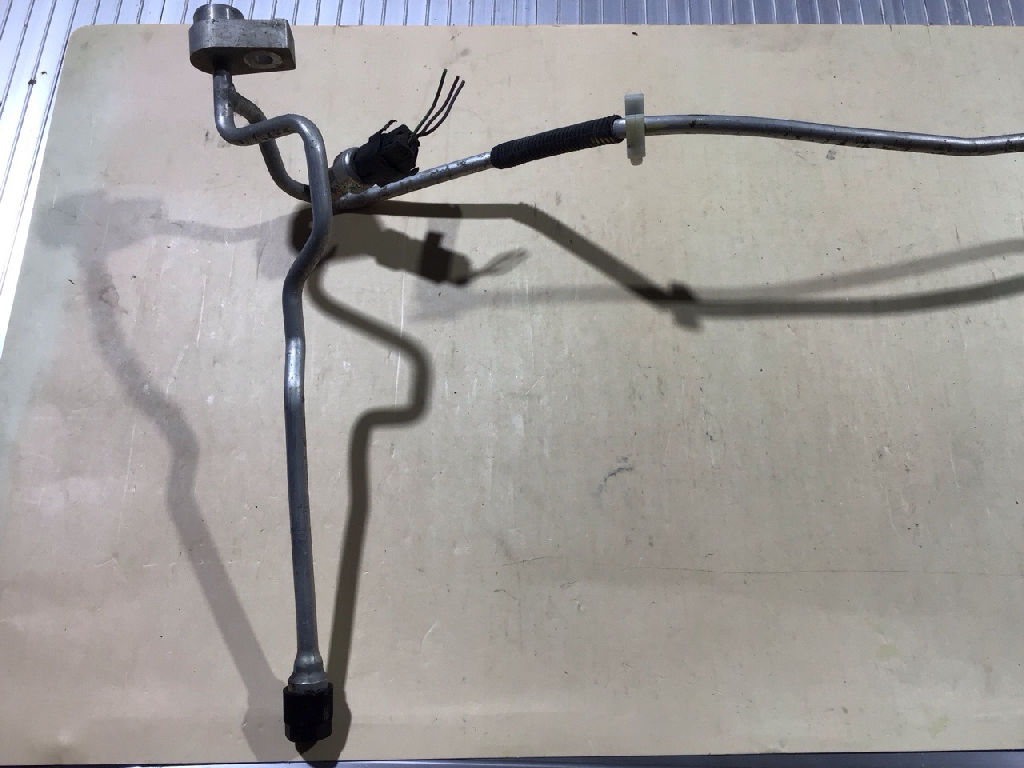 AIR CON PIPE TUBE ASSY photo 3