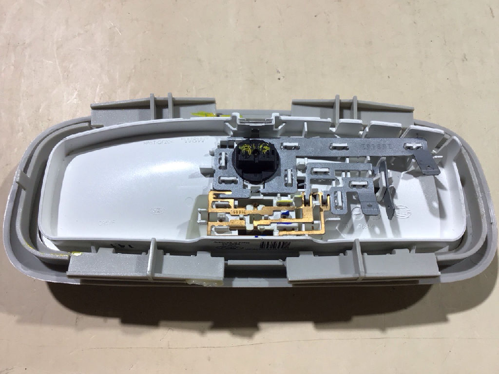 Interior Centre Roof Reading Light White photo 3