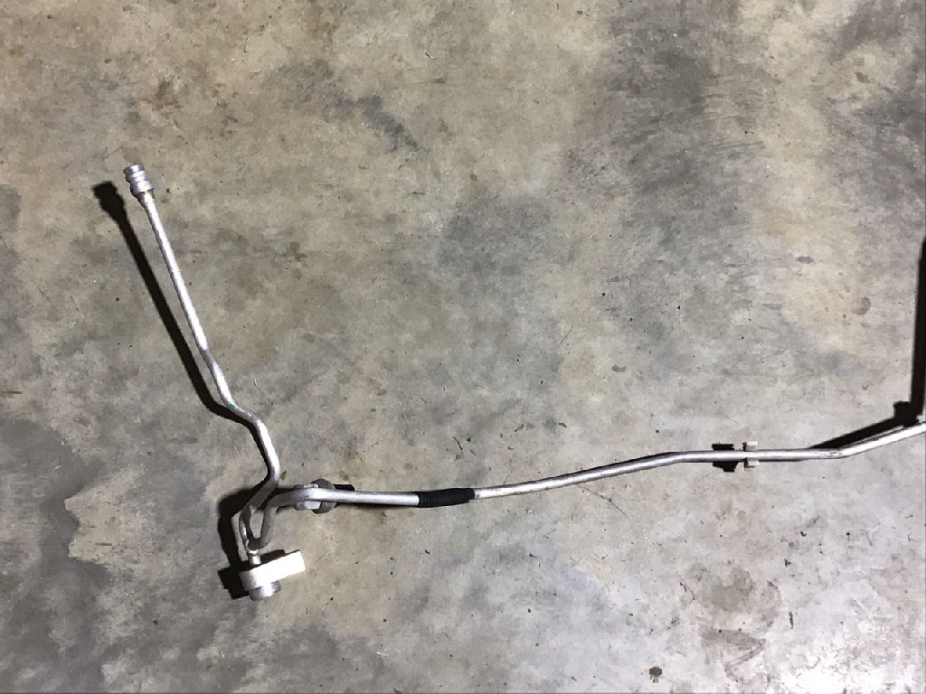AIR CON PIPE TUBE ASSY photo 3