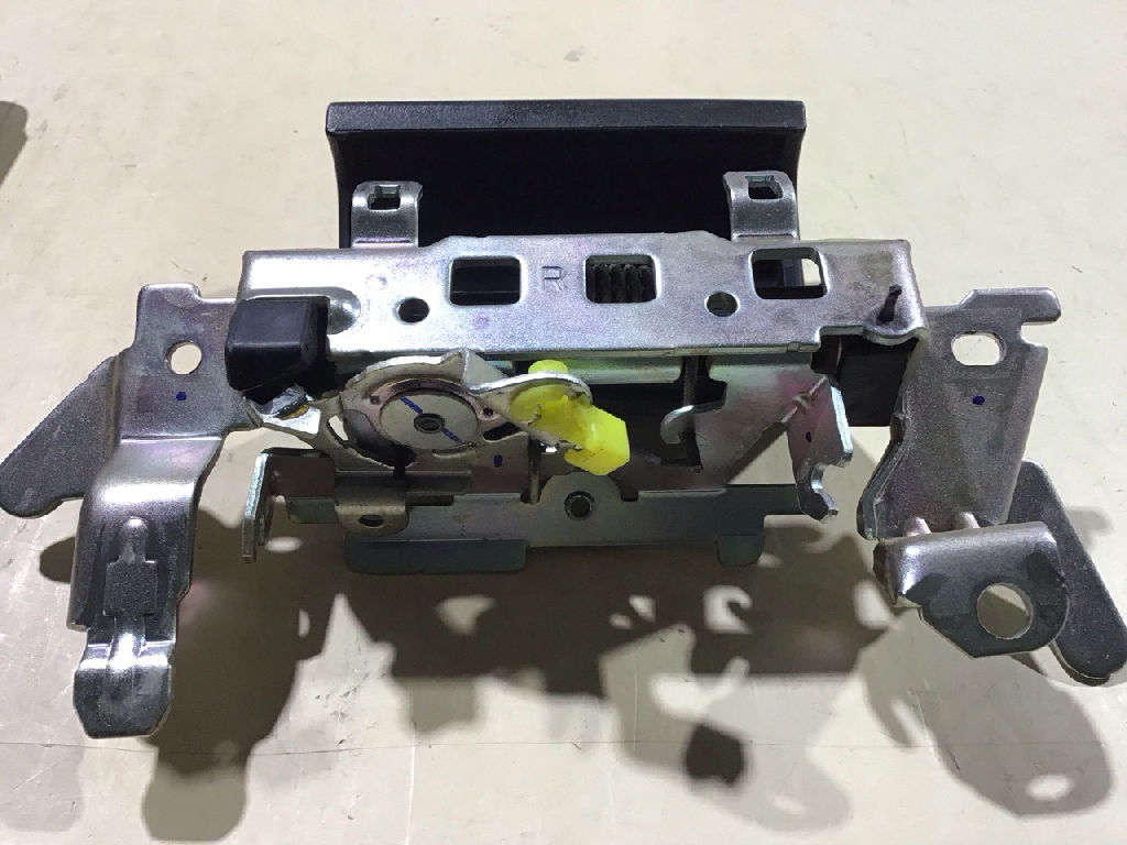 DOOR HANDLE REAR ASSY INNER, RH, SPACE CAB EXTRA CAB photo 2