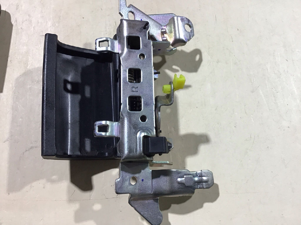 DOOR HANDLE REAR ASSY INNER, RH, SPACE CAB EXTRA CAB photo 3