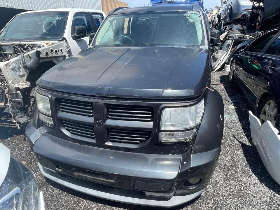 2009 Wrecking dodge Nitro