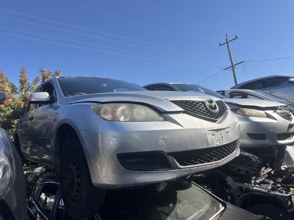 2006 Wrecking Mazda 3 BK