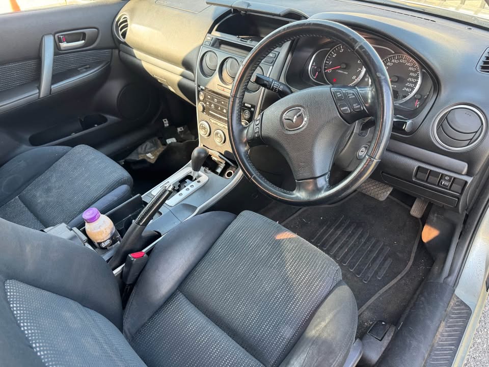 2006 WRECKING MAZDA 6 photo 3