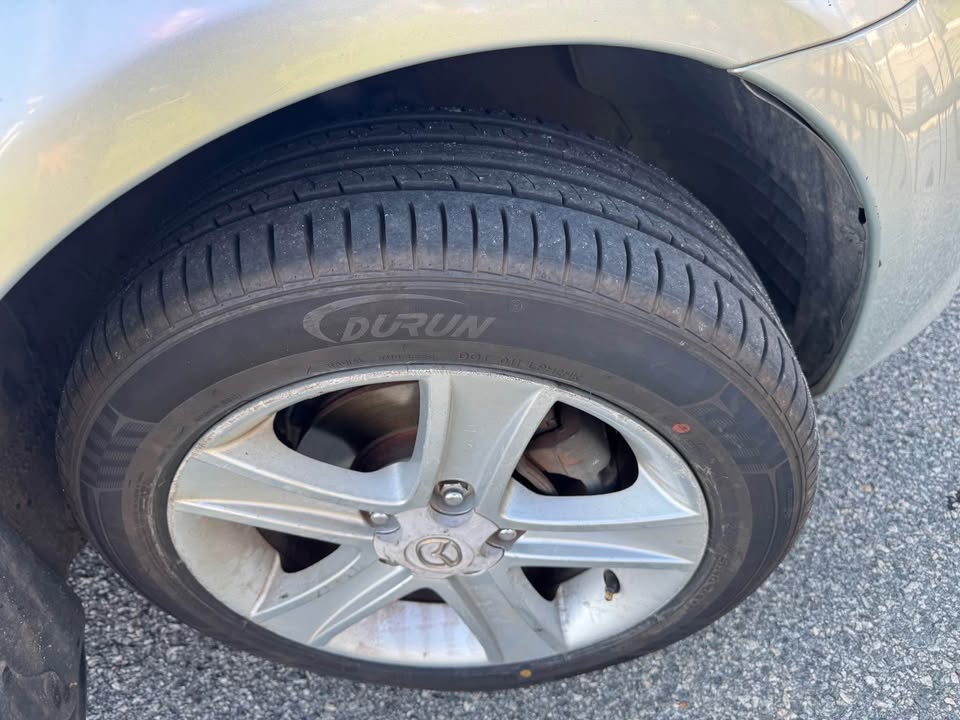 2006 WRECKING MAZDA 6 photo 5