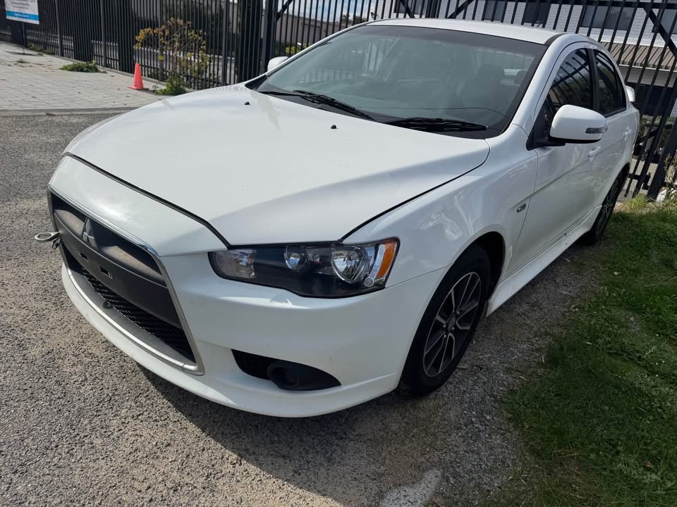 CJ/CF 2015 MITSUBISHI LANCER
