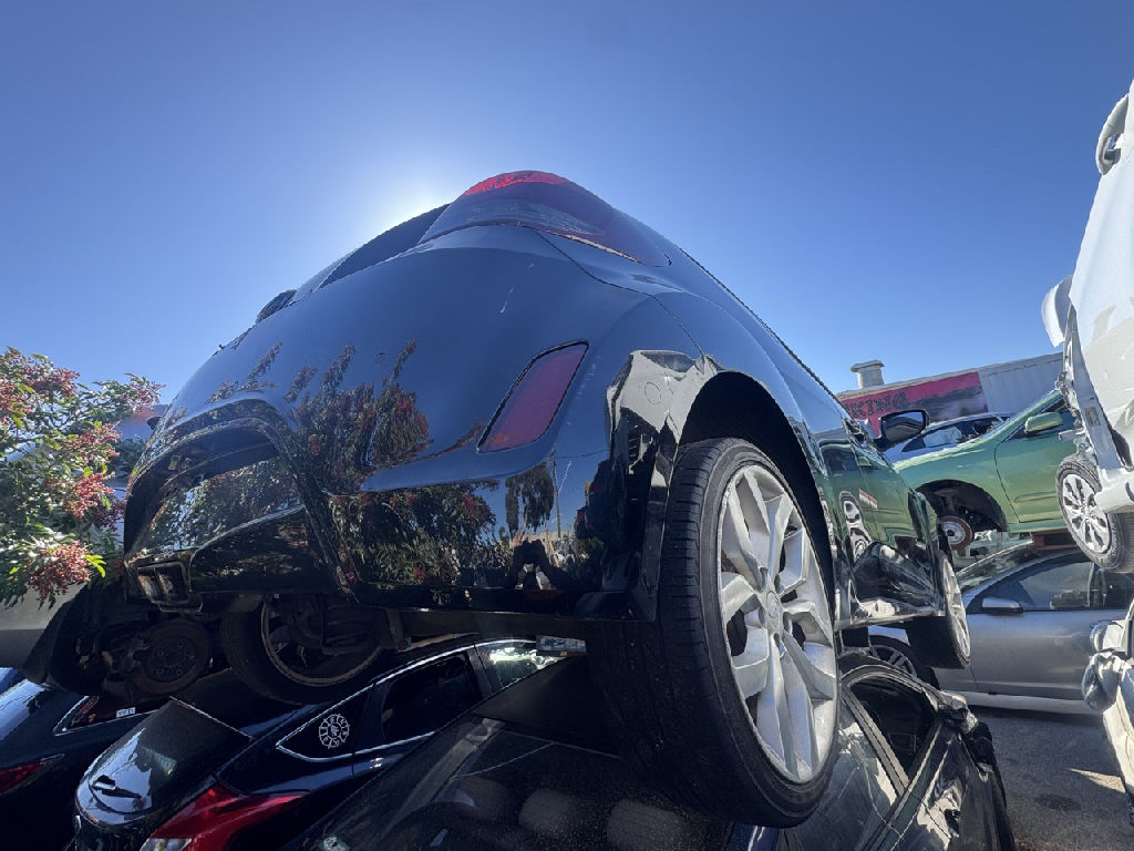 2012 Wrecking  Hyundai Veloster photo 4