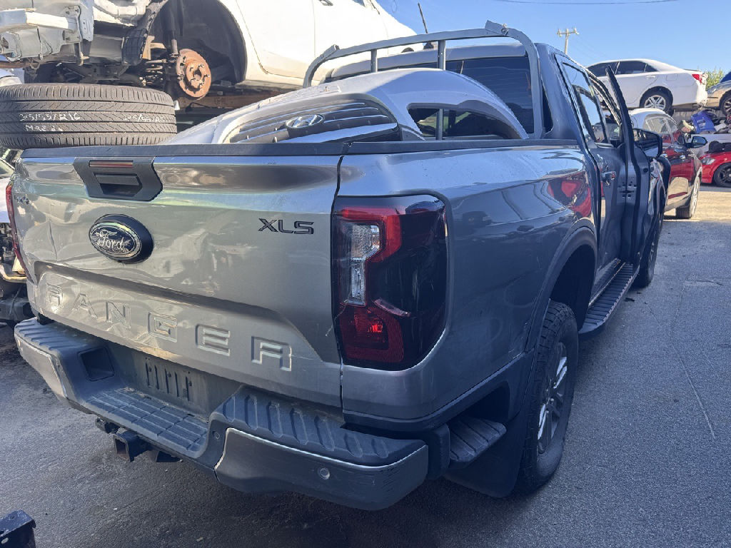 PY-Next Gen 2022 Ford Ranger photo 4