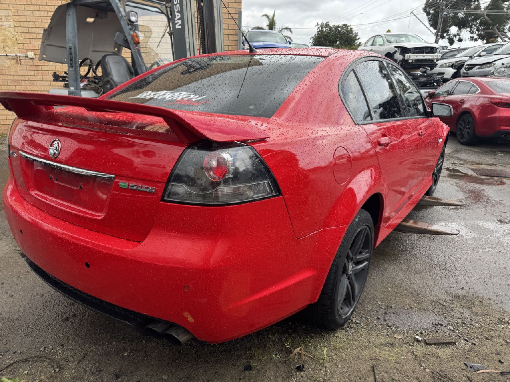 VE Series 2 Sv6 2011 Holden Commodore photo 6