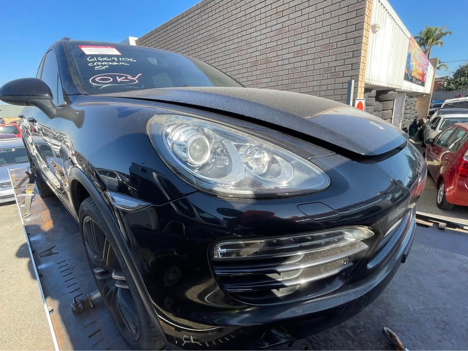 2012 PORSCHE Cayenne