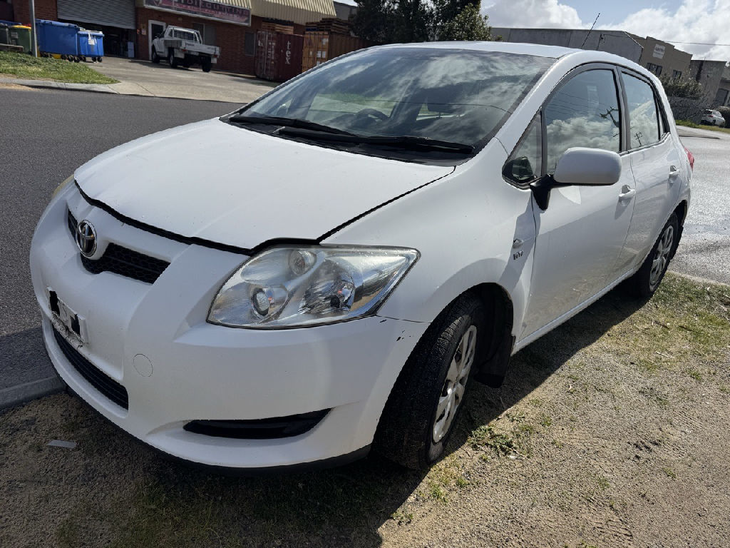 2007 Toyota Corolla photo 3