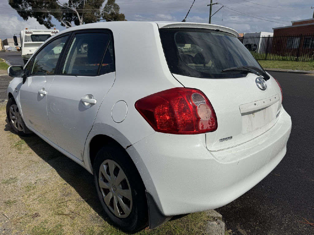 2007 Toyota Corolla photo 5