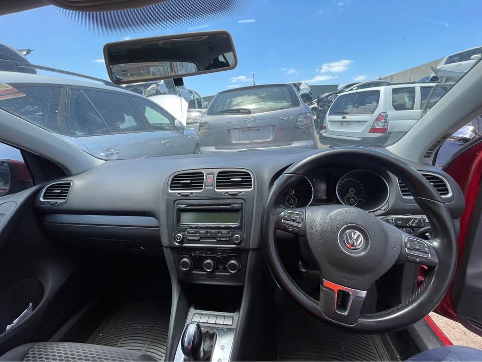 2011 VOLKSWAGEN GOLF MK6 photo 3