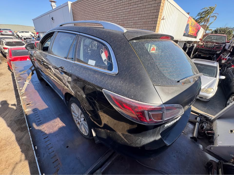 2009 WRECKING MAZDA 6 WAGON photo 5