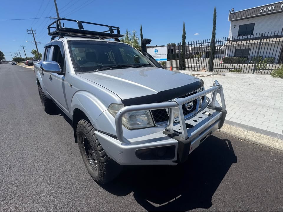 2007 WRECKING NISSAN NAVARA D40