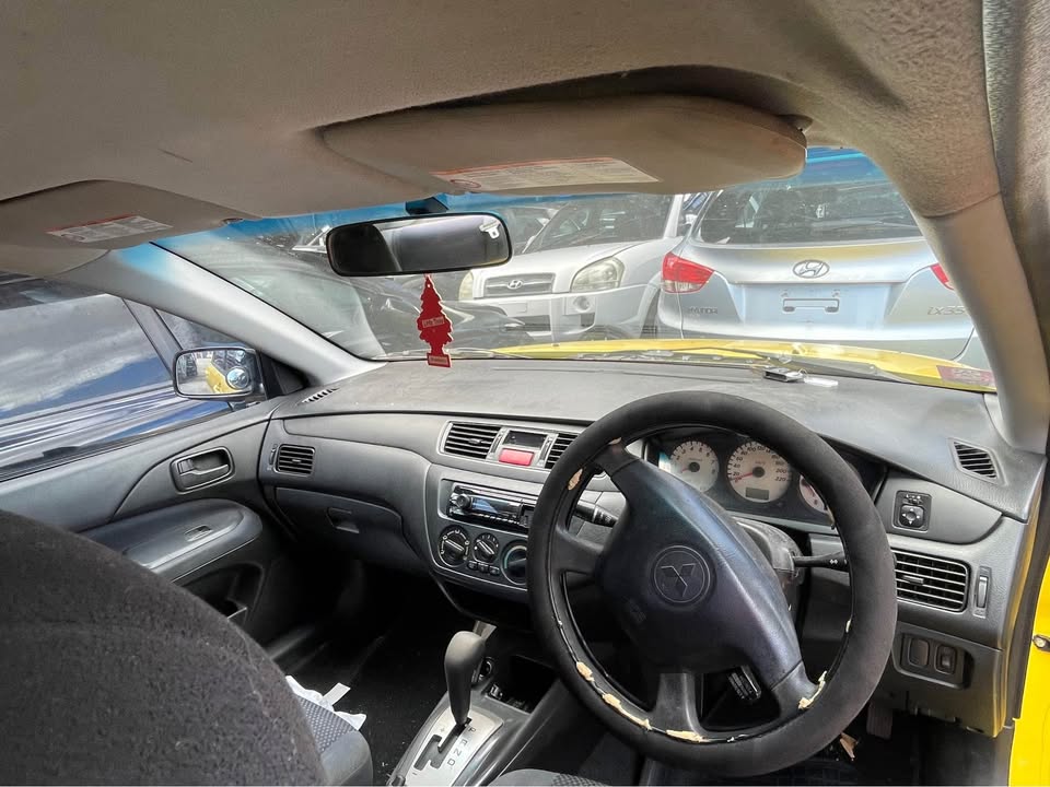 2006 WRECKING MITSUBISHI LANCER CH photo 4