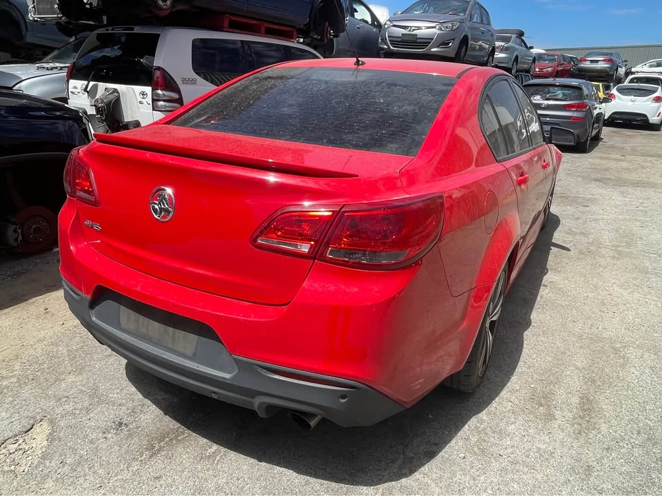 VF 2014 HOLDEN COMMODORE photo 4