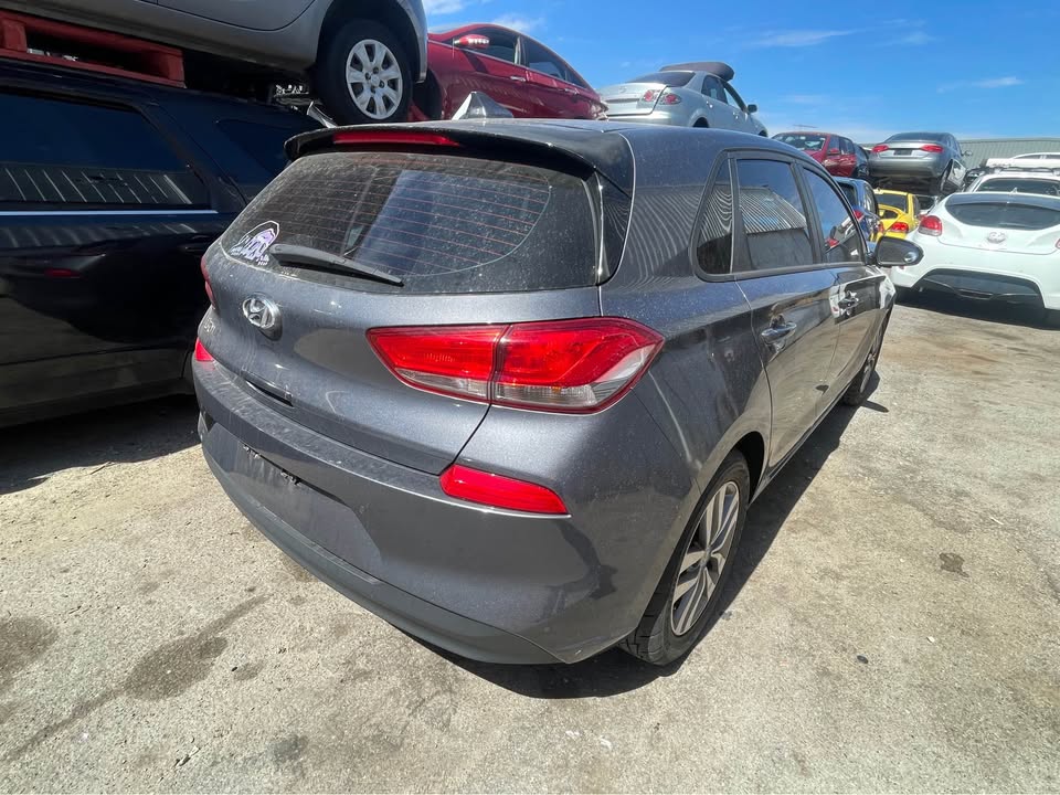 2019 HYUNDAI i30 photo 6