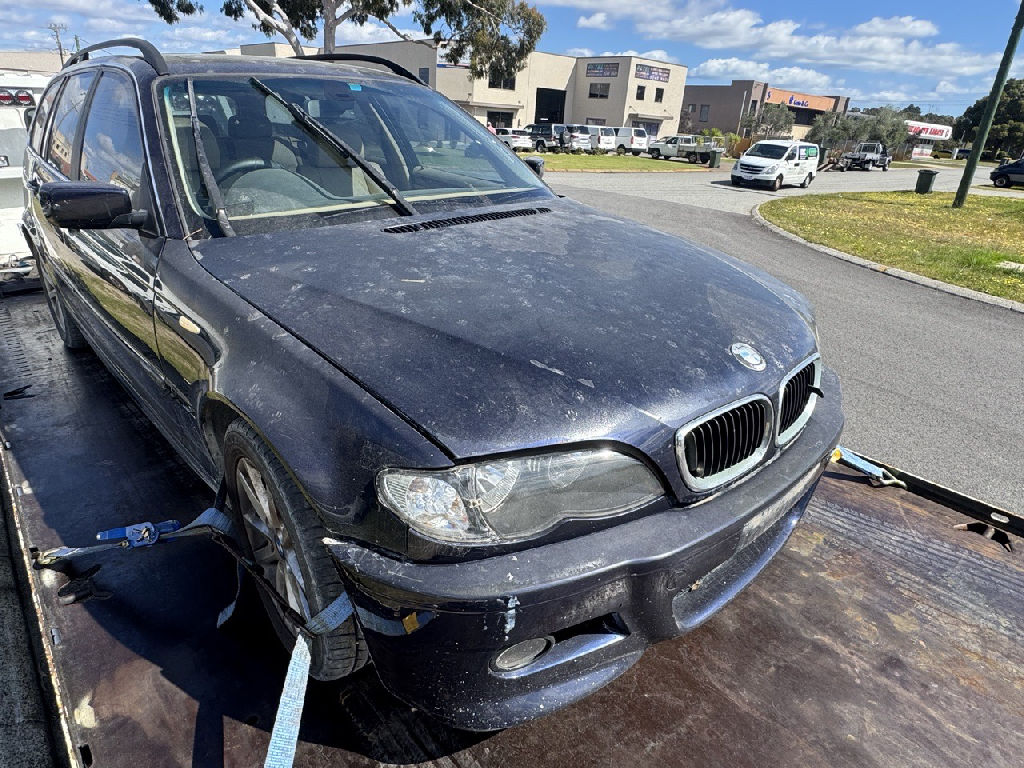 2003 BMW E46