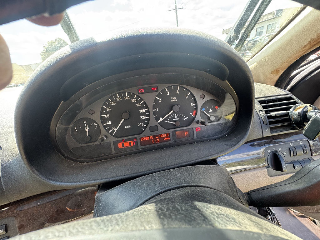 2003 BMW E46 photo 8