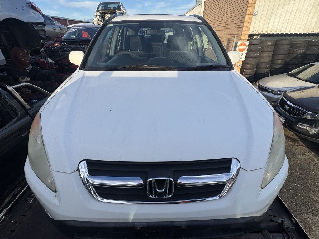 2003 Honda CR-V Sport photo 2