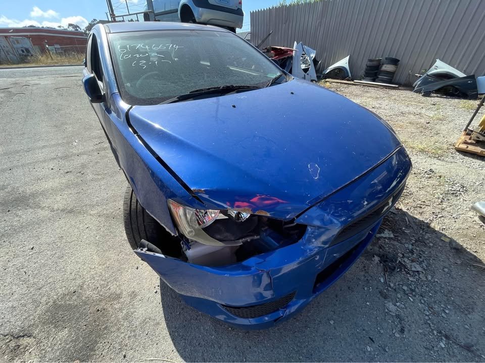 2011 MITSUBISHI Lancer
