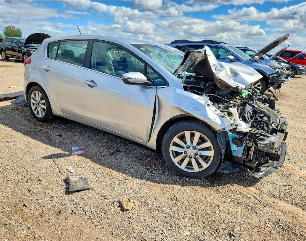 LX 2015 Kia Forte