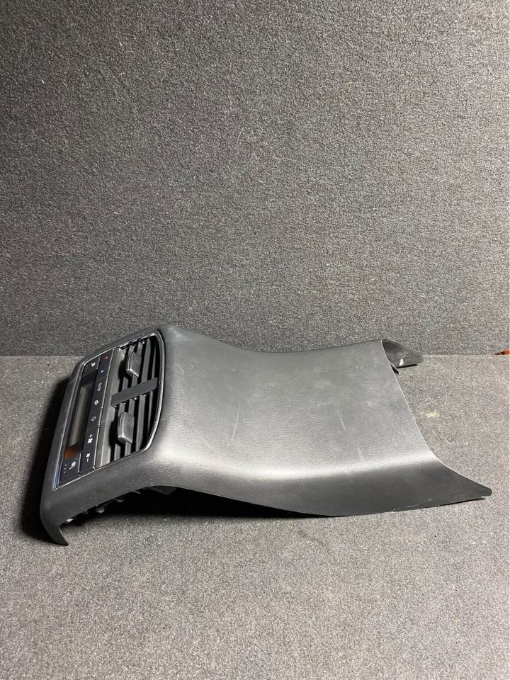 HEATER / AC CONTROLS