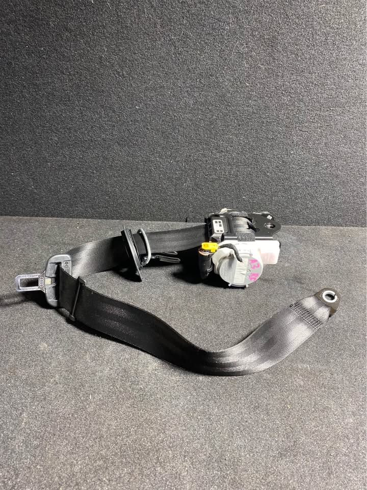 RF SEATBELT
