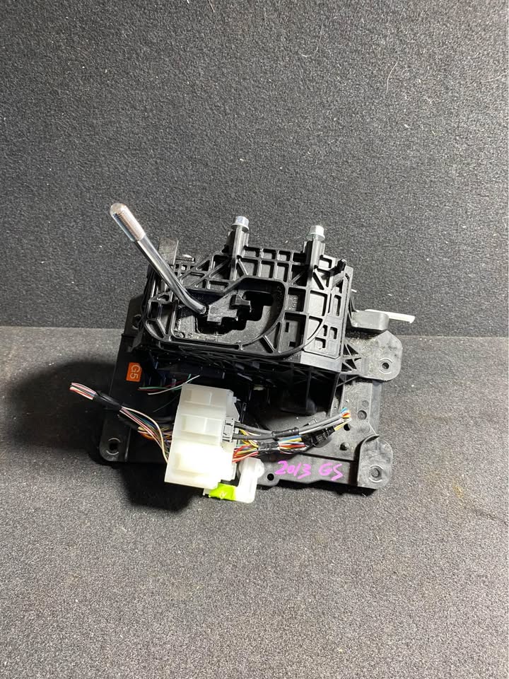 GEAR SHIFTER
