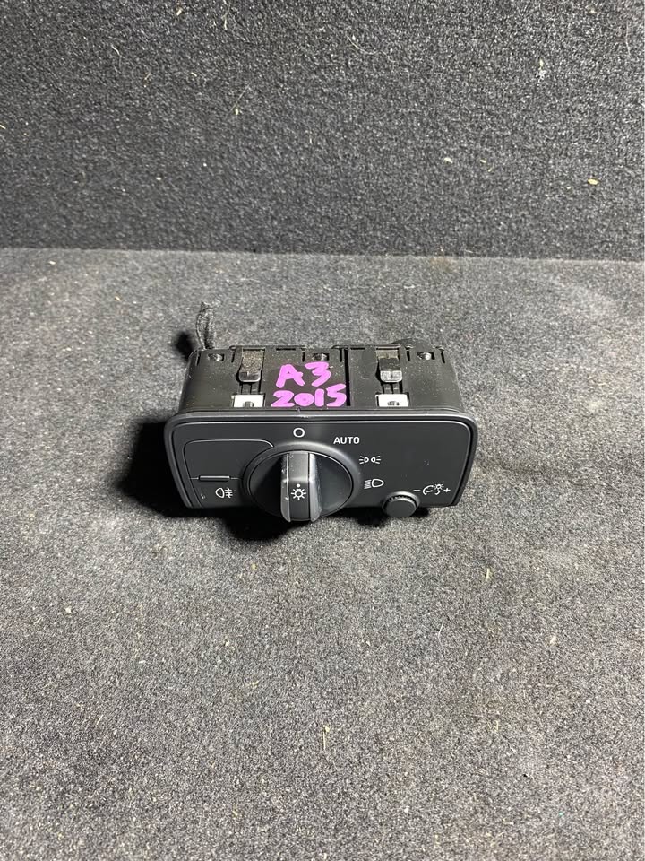 FLASHER SWITCH