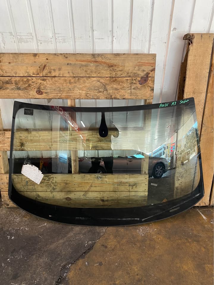 WINDSCREEN