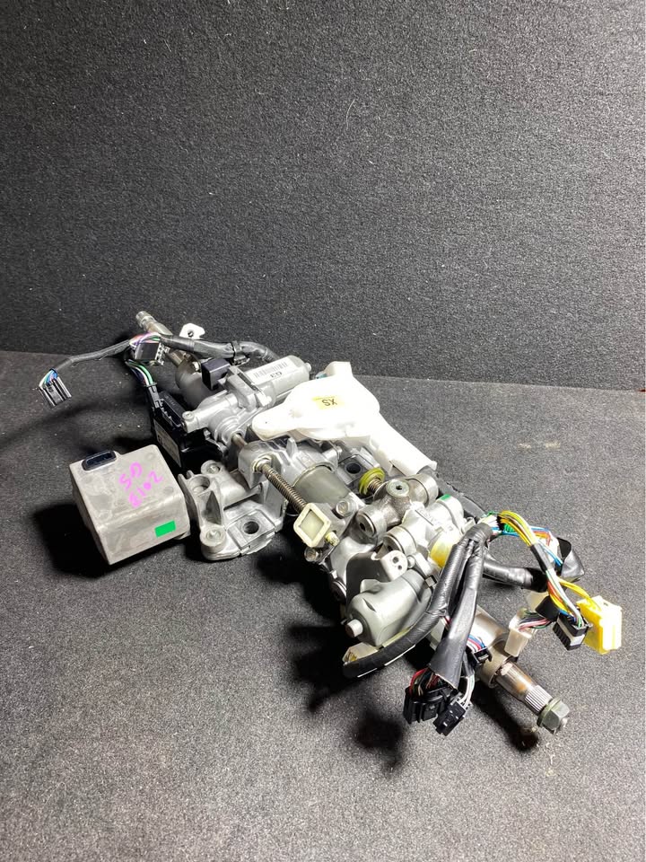 STEERING COLUMN