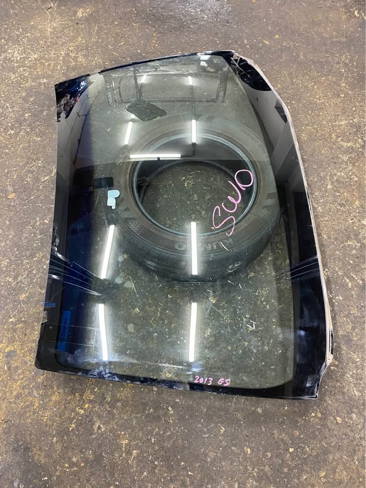 WINDSCREEN