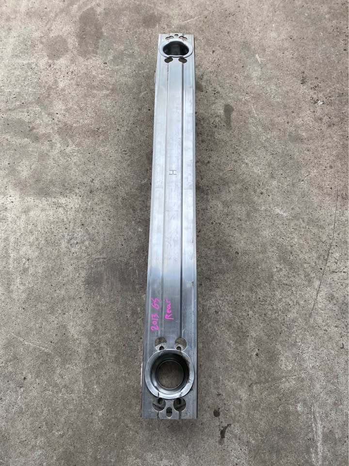 REAR REINFORCEMENT