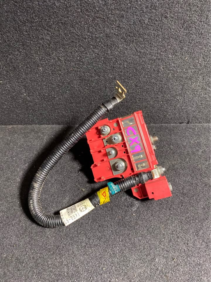 BATTERY TERMINAL