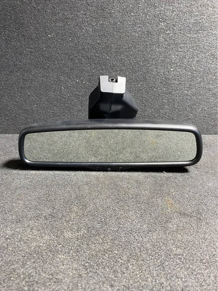 INTERIOR MIRROR