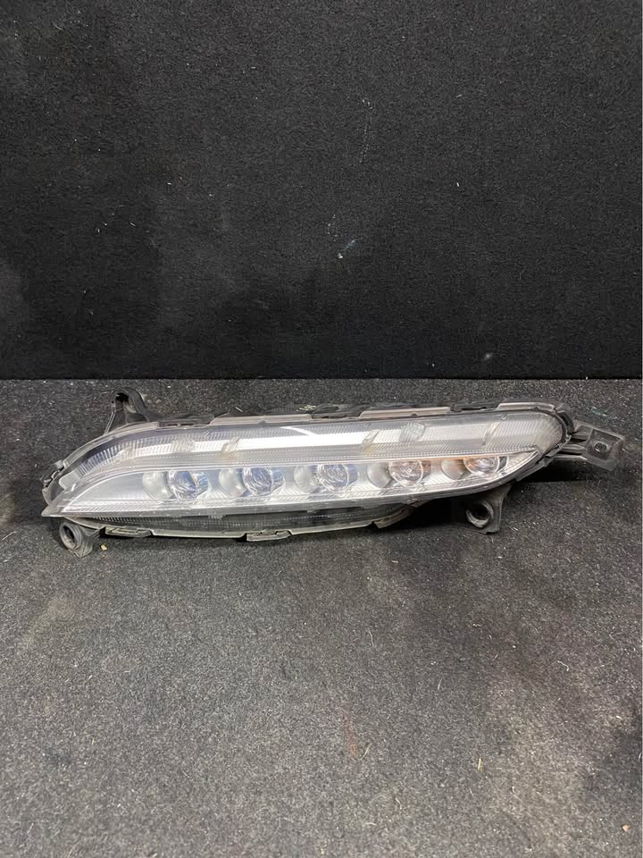 LH DAYTIME RUNNING LIGHT