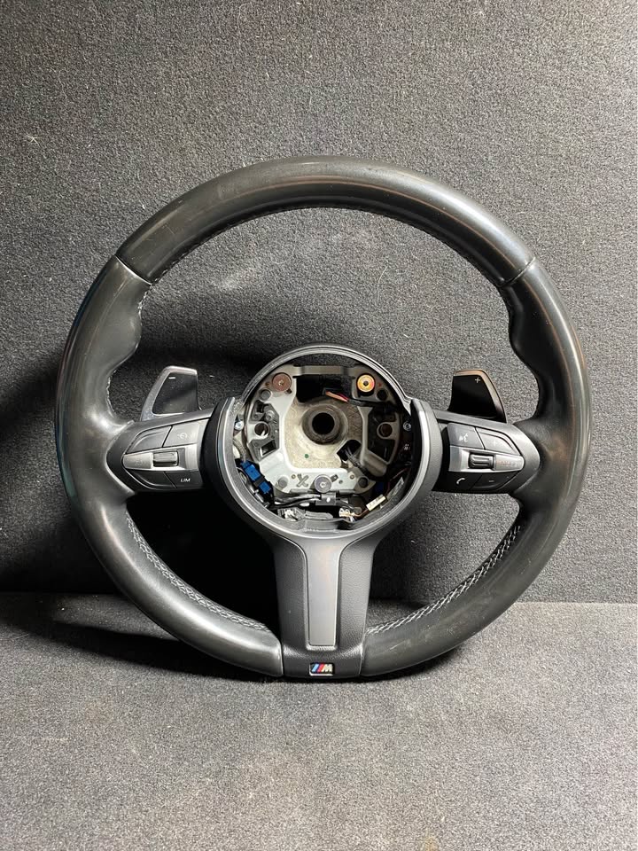 STEERING WHEEL photo 3