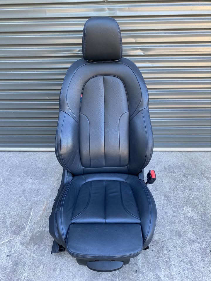 FRONT SEAT