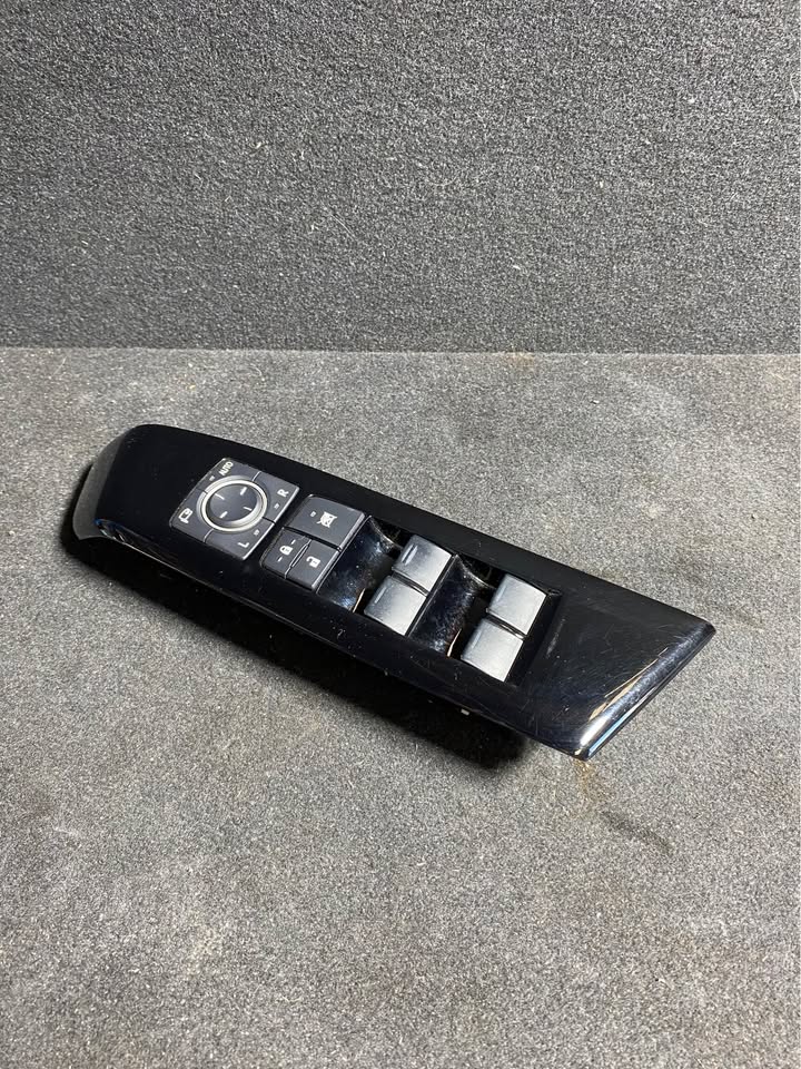 RF POWER WINDOW SWITCH