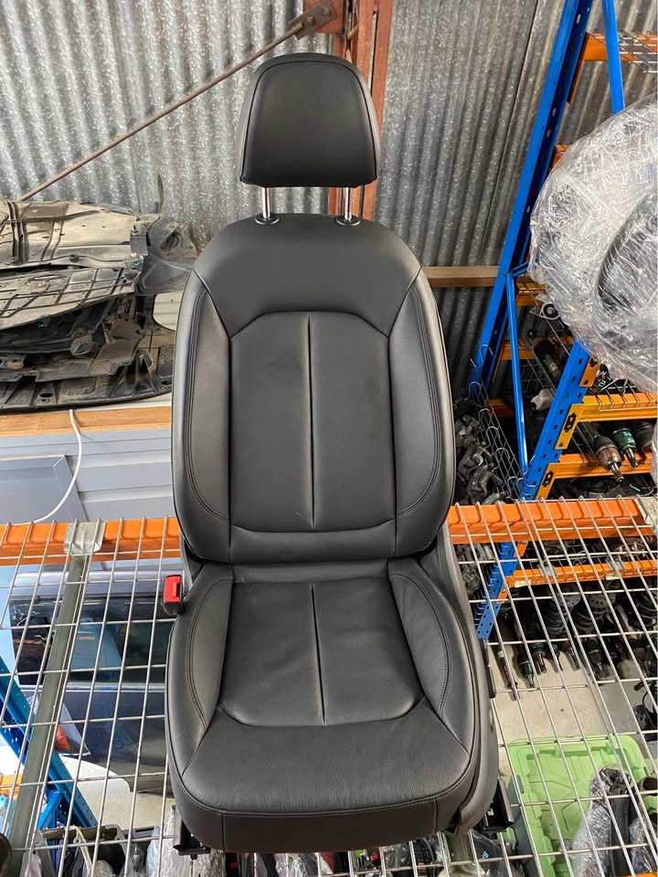 FRONT SEAT