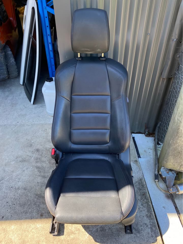 FRONT SEAT