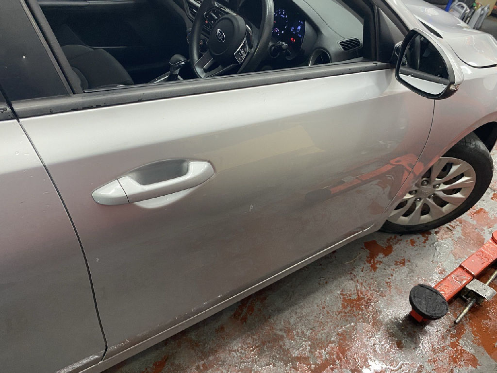 BD 2019 Kia Cerato photo 4