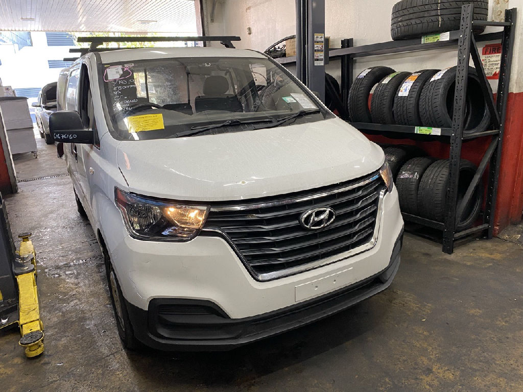 2020 Hyundai Iload photo 2