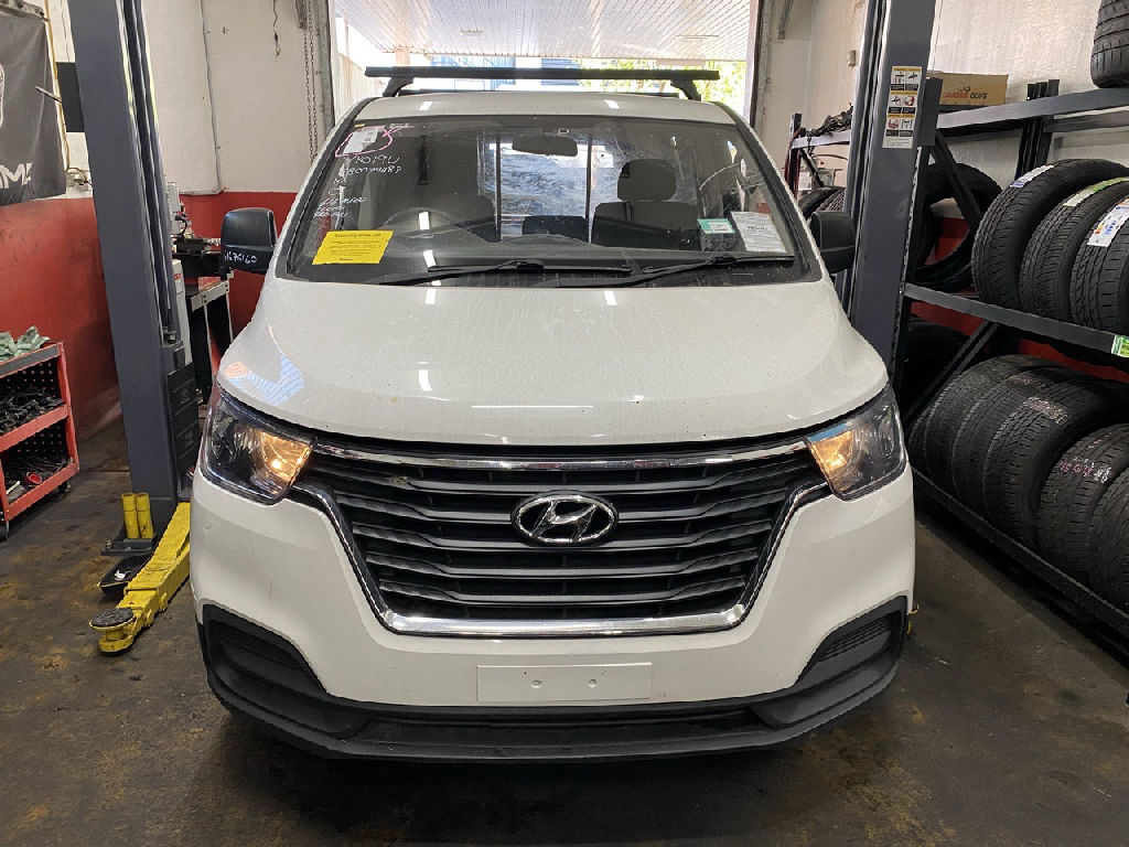 2020 Hyundai Iload photo 3