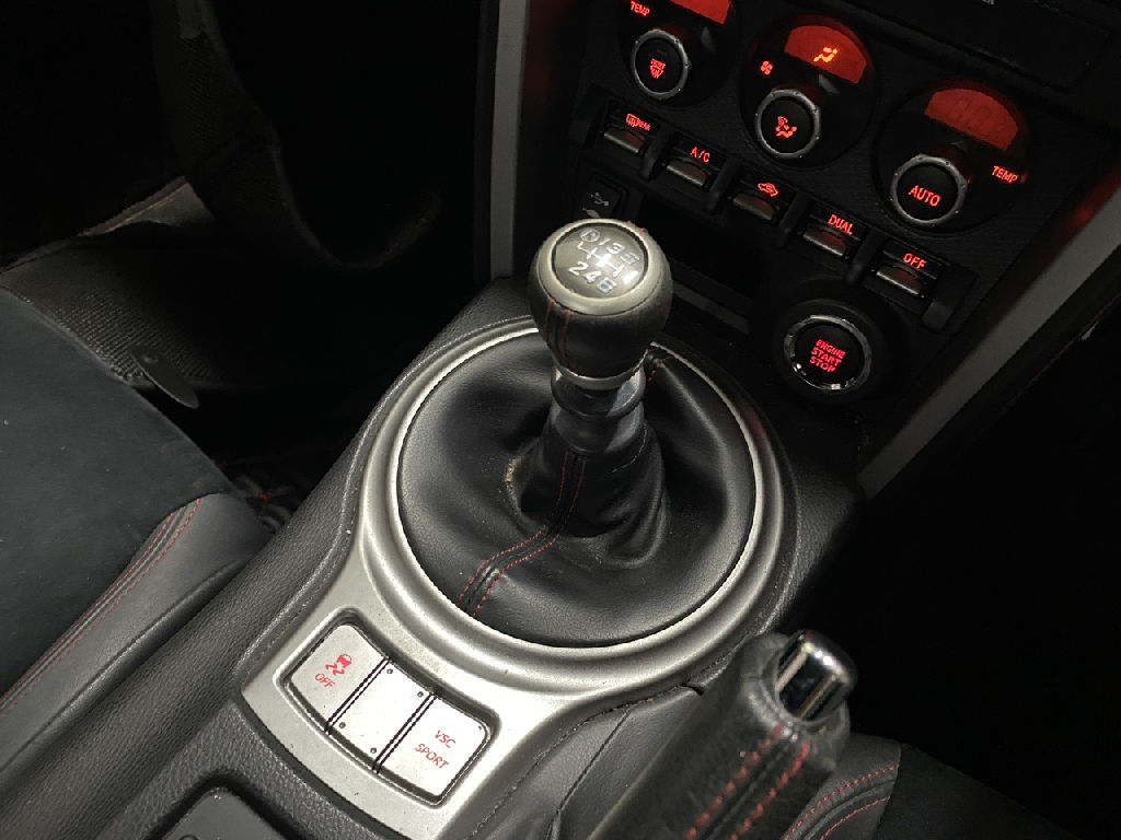 GTS 2013 Toyota 86 photo 9