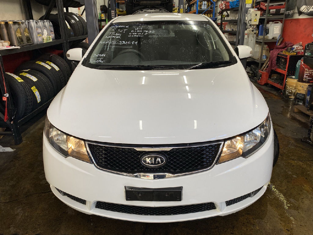 2010 Kia Cerato photo 2