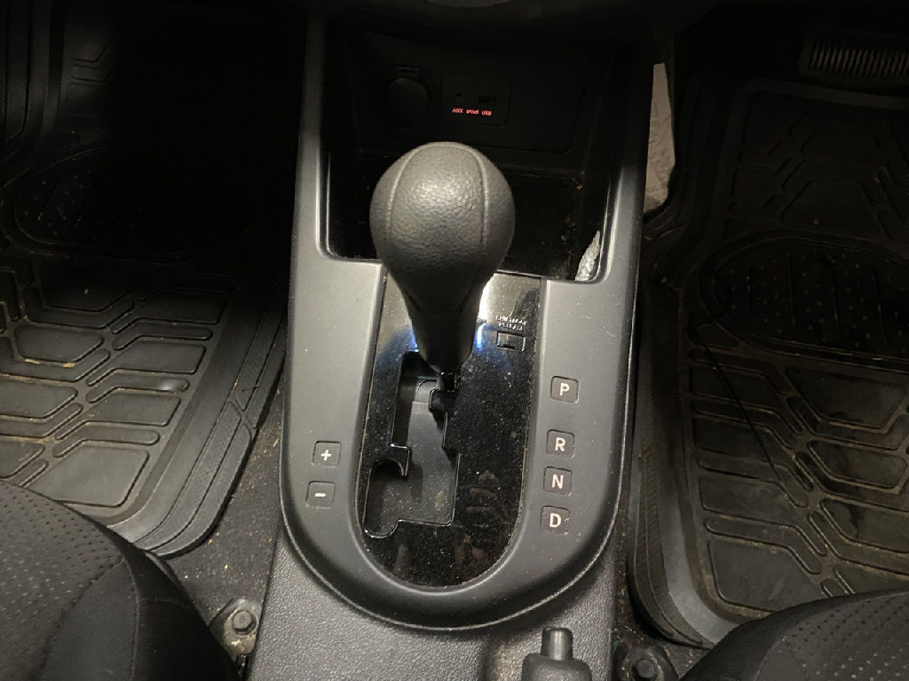 2010 Kia Cerato photo 8