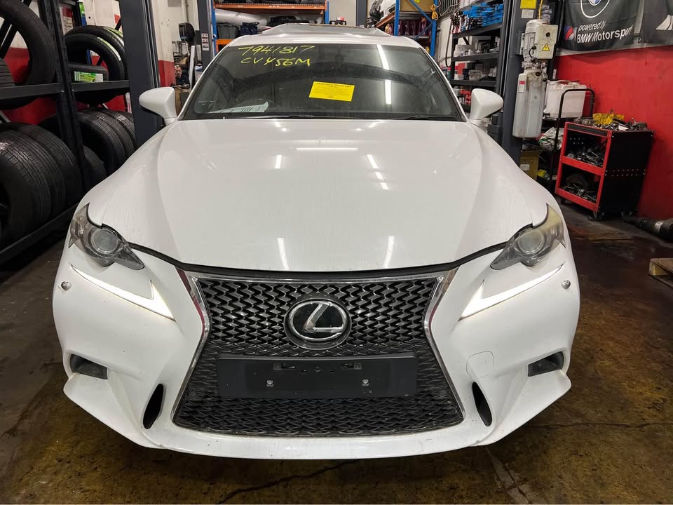 F SPORT 2015 LEXUS IS250 photo 2